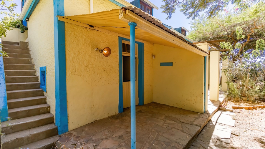 4 Bedroom Property for Sale in Riebeek Kasteel Western Cape